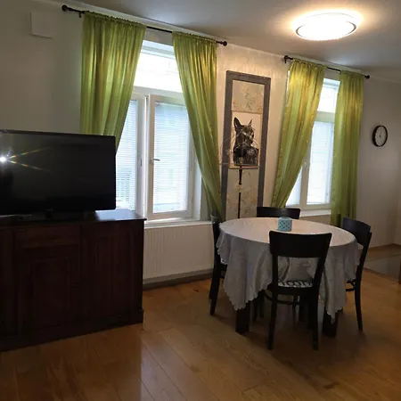 Suur-ameerika * Ταλίν